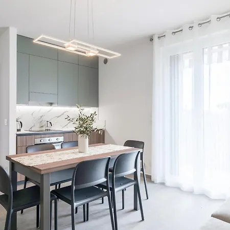 Apartment Caesar - Regarda Travel