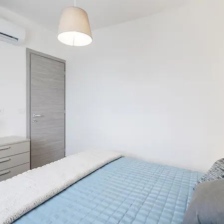 Apartment Caesar - Regarda Travel *