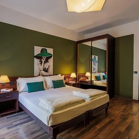 Grotta 3* Lazise