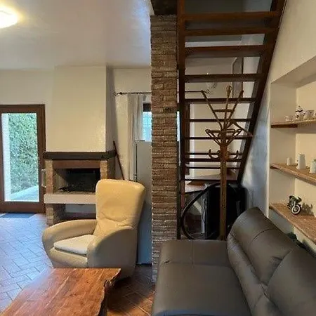 Ferienhaus In Carlotte Mit Eigenem Garten Holiday home