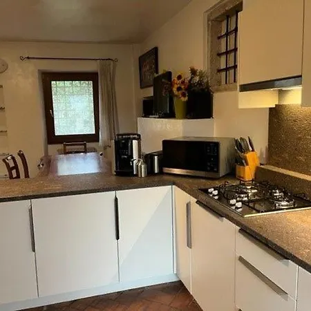Holiday home Ferienhaus In Carlotte Mit Eigenem Garten Lazise
