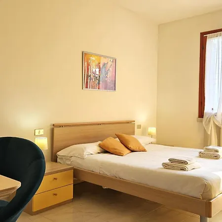 Ortensia - Regarda Travel Lazise