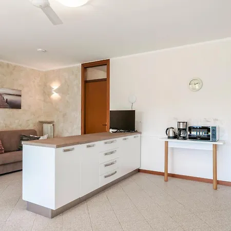Rustico Park Delle Rose - Regarda Travel * Lazise