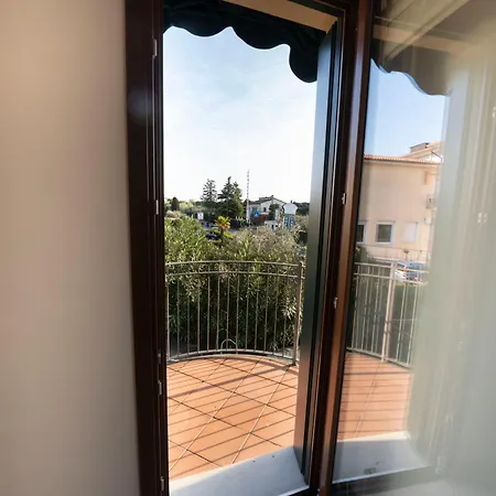 Apartment Vista Con Terrazza