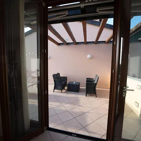 Apartment Vista Con Terrazza Lazise