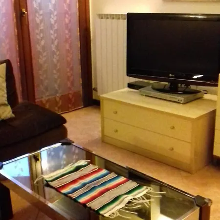 Prestigioso Con Piscina Apartment