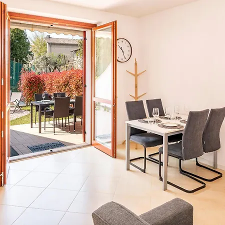 Giada Apartment *