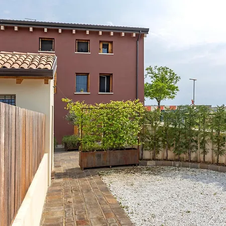 New Casa Iris Lazise