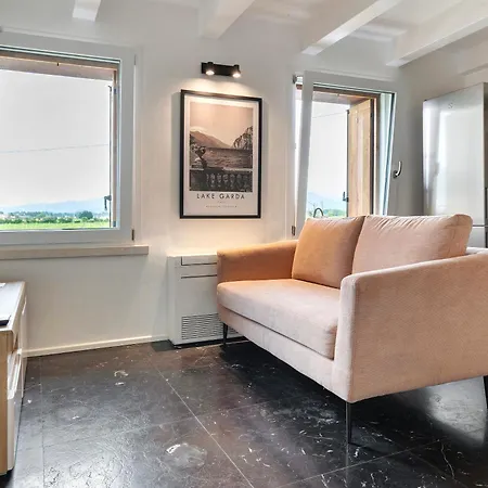 New Casa Iris Apartment Lazise