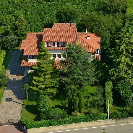 Relais Bb Pacengo Bed & Breakfast