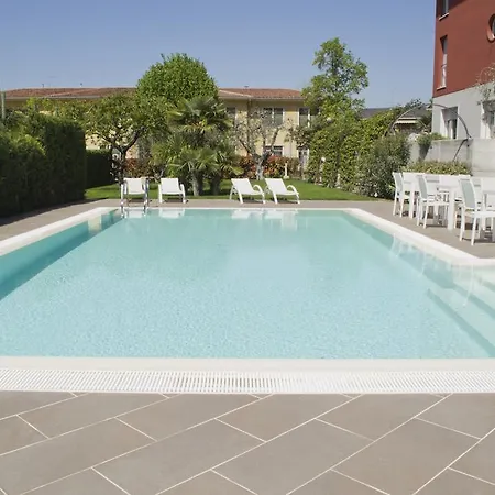 Vialeromadodici Rooms&apartments Lazise