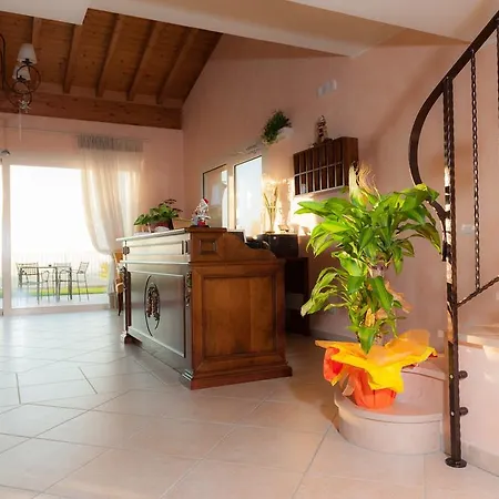 Alloggio per agriturismo Il Grappolo Lazise