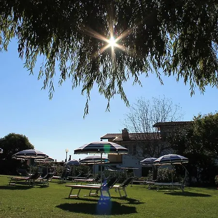 Aparthotel La Fattoria Lazise