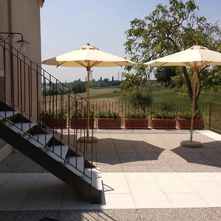 Le Coste Country house *