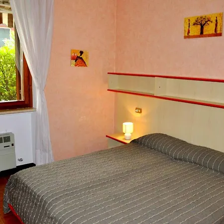 Belvilla By Oyo Enticing With Pool Holiday home Lazise