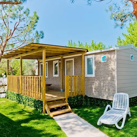Le Palme & Village Camping