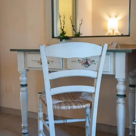 Alloggio per agriturismo Il Grappolo Lazise