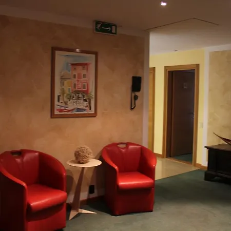 Grotta Hotel