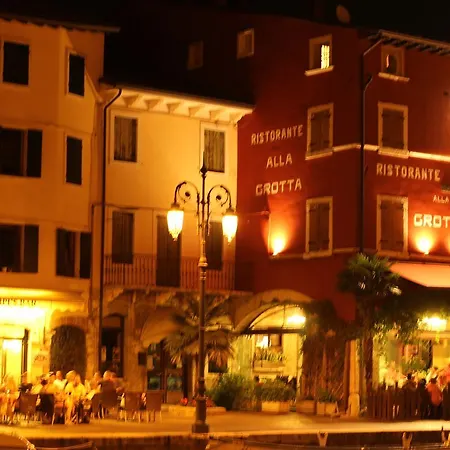 Grotta 3*