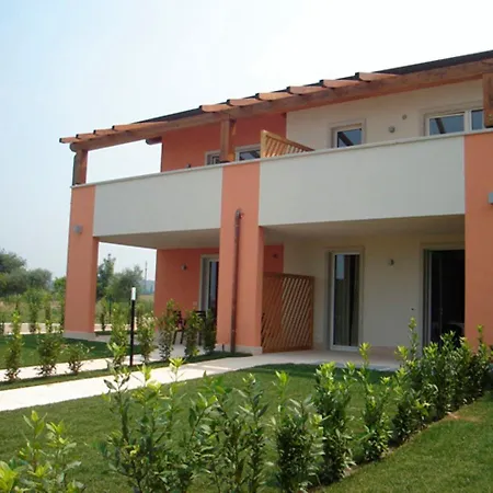 Aparthotel La Fattoria *