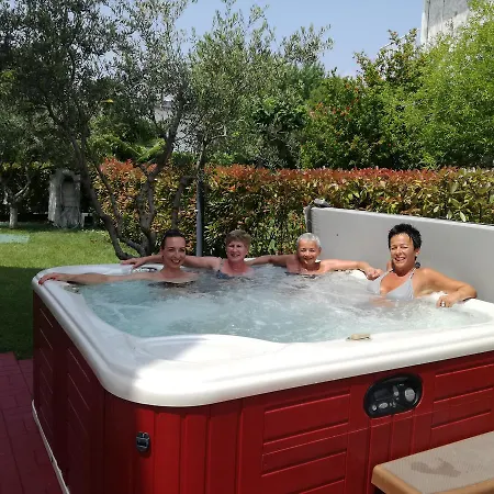Tony Apartment Lazise