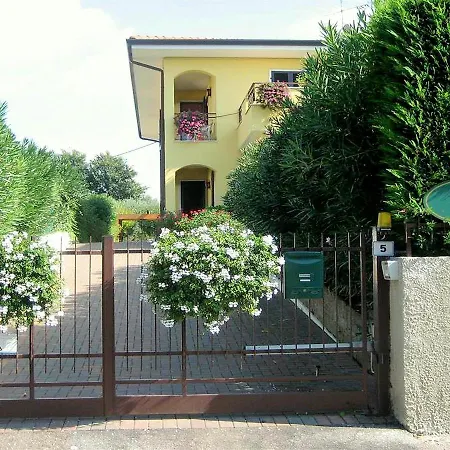 Belvilla By Oyo Argentina Tre Holiday home *