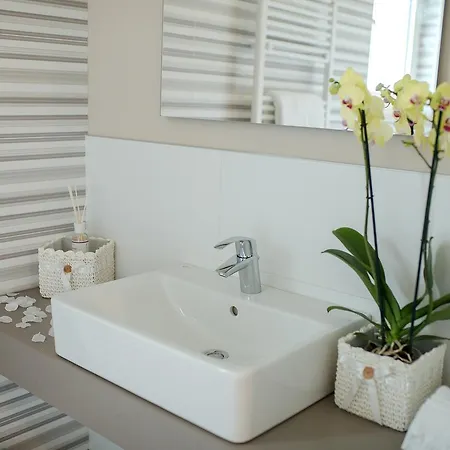 Bed & Breakfast Residenza Angelica Lazise
