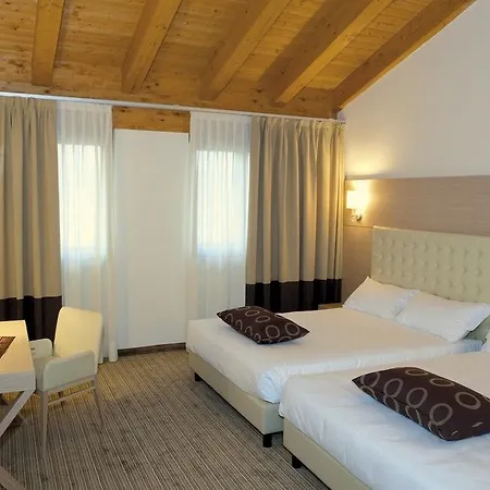 Hotel Th - Parchi Del Garda Lazise