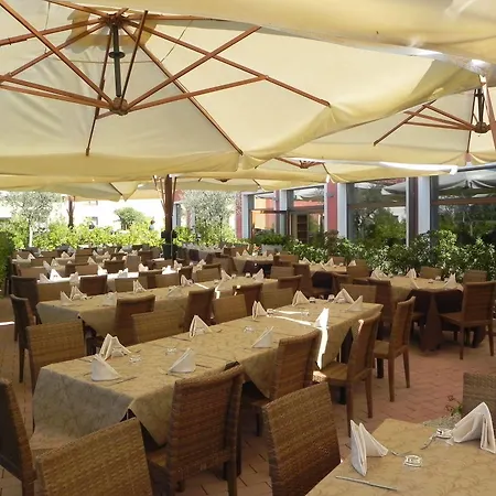 Hotel Th - Parchi Del Garda 4*
