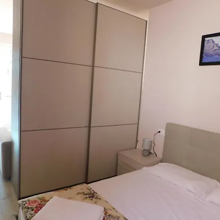 Holidays Aparthotel