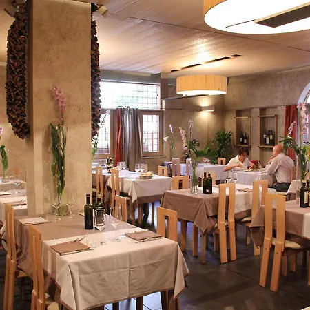 Hotel Grotta 3*