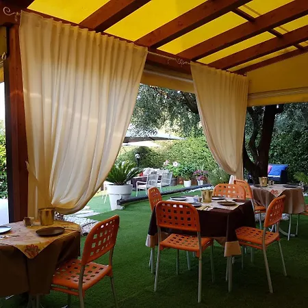 Affittacamere Garda Dream *