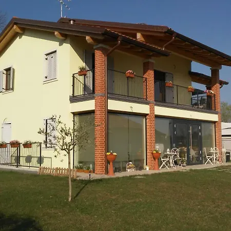 Stella Del Garda
