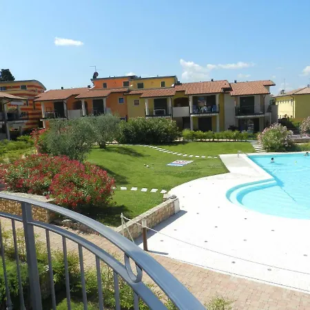 Lelegance - Regarda Travel Lazise