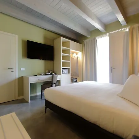 La Boheme Chambres *