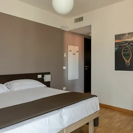 Vialeromadodici Rooms&apartments Lazise