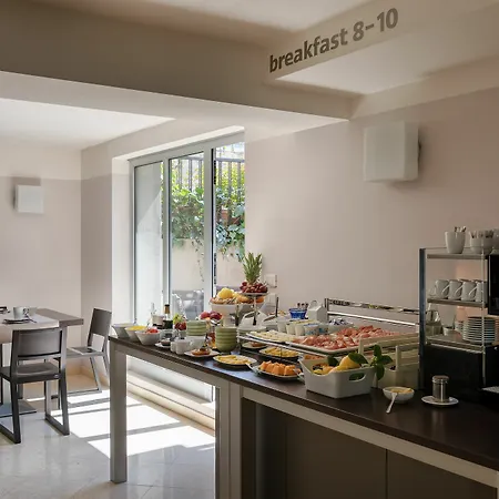 Guest house Vialeromadodici &