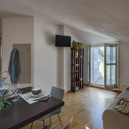 Vialeromadodici Rooms&apartments 3*