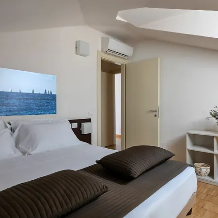 Vialeromadodici Rooms&apartments Lazise