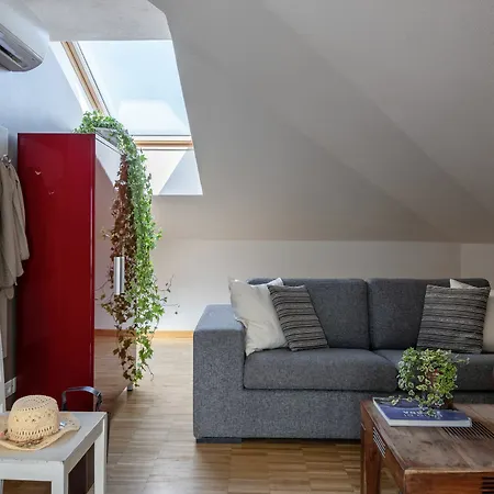 Vialeromadodici Rooms&apartments Affittacamere Lazise