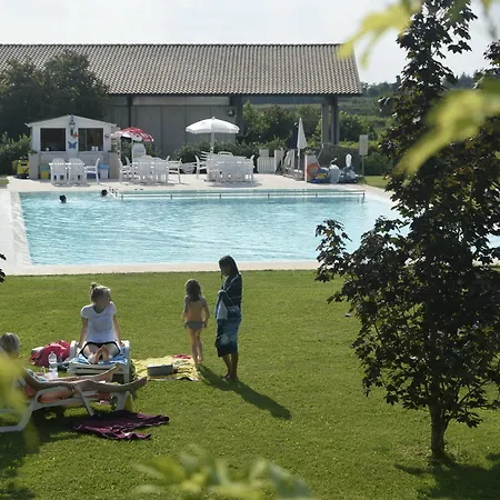 Corte Pontigliardo Hotel *