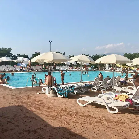 Apartment Rosa Bourbon Lazise