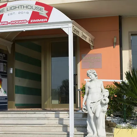 The Lighthouse Gasthuis 2*