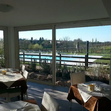 Al Dugale Farm stay