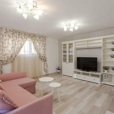 Maxikris Apartment *
