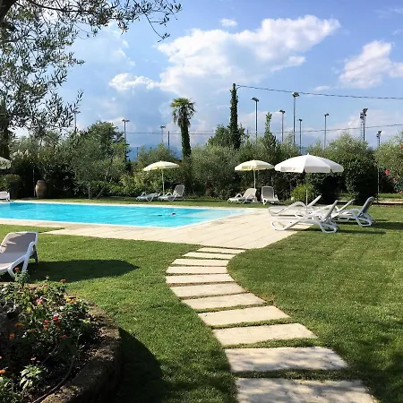 Agricampeggio Oasi Del Garda