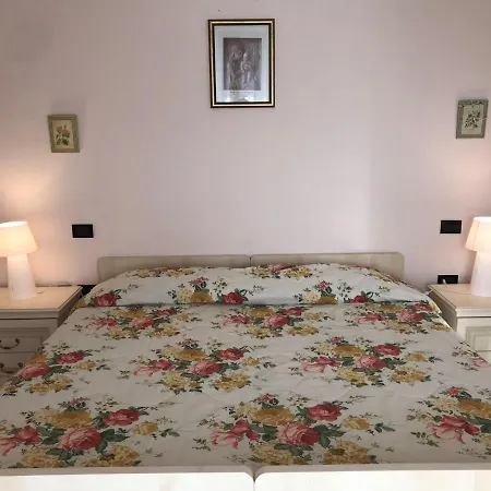 In Lazise/gardasee 21982 Apartment *