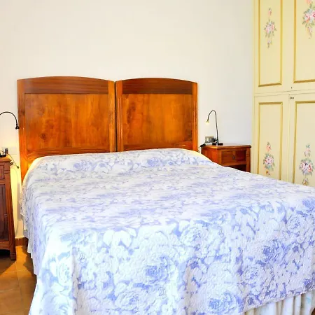 Holiday home With Private Garden, About 1 Km From The Lazise