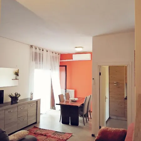 Elisabetta Apartment *