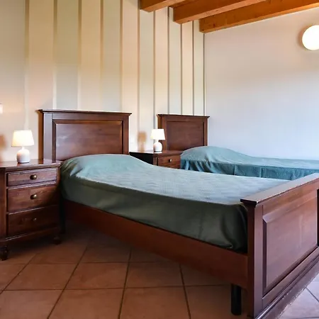 Colombare Teboi Apartment *
